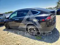 2018 Tesla Model X photo