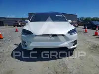 2018 Tesla Model X фото