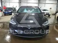 2018 Tesla Model X фото
