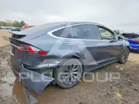 2018 Tesla Model X photo