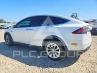 2018 Tesla Model X фото