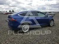 2018 Tesla Model X фото