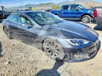 2018 Tesla Model S фото