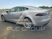 2018 Tesla Model S фото