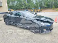 2018 Tesla Model S фото