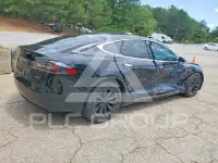 2018 Tesla Model S фото
