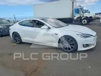 2018 Tesla Model S фото
