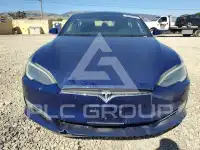 2018 Tesla Model S фото