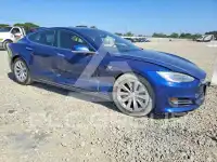 2018 Tesla Model S фото