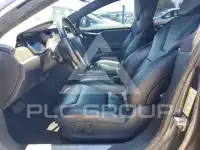 2018 Tesla Model S фото