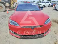 2018 Tesla Model S фото