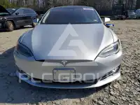 2018 Tesla Model S фото