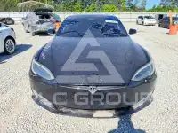 2018 Tesla Model S фото