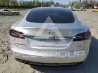 2018 Tesla Model S фото