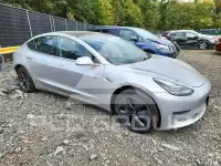 2018 Tesla Model 3 фото