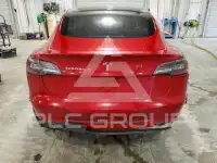 2018 Tesla Model 3 фото