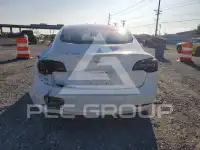 2018 Tesla Model 3 фото