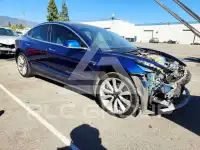 2018 Tesla Model 3 photo