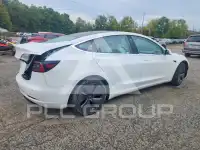 2018 Tesla Model 3 photo
