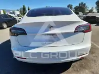 2018 Tesla Model 3 photo