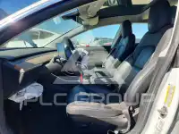 2018 Tesla Model 3 фото