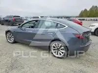 2018 Tesla Model 3 фото