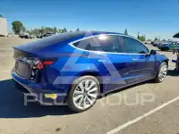 2018 Tesla Model 3 photo