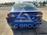 2018 Tesla Model 3 фото