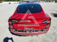 2018 Tesla Model 3 фото
