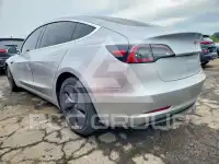 2018 Tesla Model 3 photo