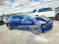 2018 Tesla Model 3 фото