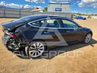 2018 Tesla Model 3 photo