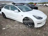 2018 Tesla Model 3 фото