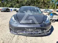 2018 Tesla Model 3 фото