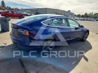 2018 Tesla Model 3 фото