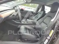 2018 Tesla Model 3 фото