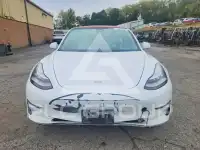 2018 Tesla Model 3 photo