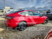 2018 Tesla Model 3 фото