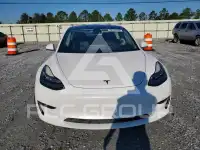 2018 Tesla Model 3 фото
