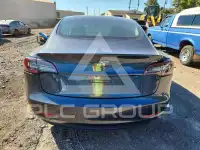 2018 Tesla Model 3 фото