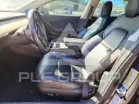 2018 Tesla Model 3 фото