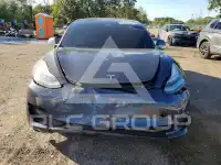 2018 Tesla Model 3 photo