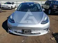 2018 Tesla Model 3 фото
