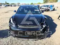 2018 Tesla Model 3 фото