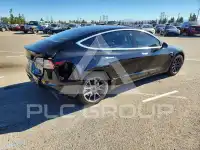 2018 Tesla Model 3 photo