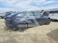 2018 Tesla Model 3 photo
