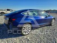 2018 Tesla Model 3 фото