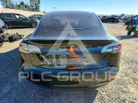 2018 Tesla Model 3 фото