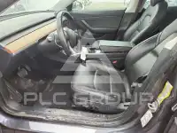 2018 Tesla Model 3 фото