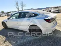 2018 Tesla Model 3 фото